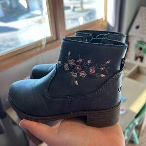 Floral Embroidered Kids Boots